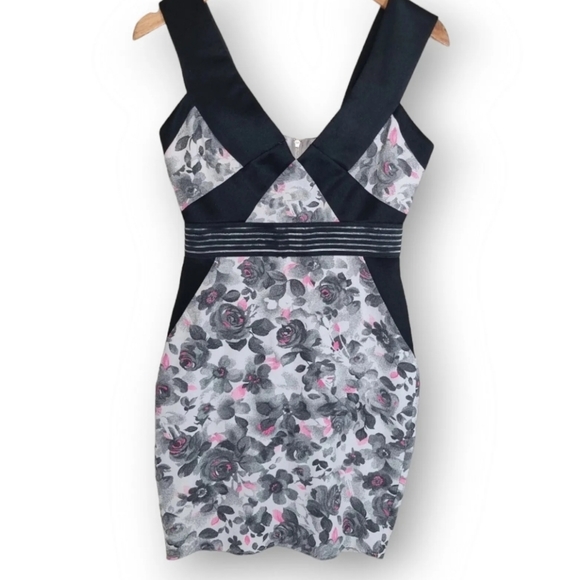Lashes Bodycon Dress Womens Size 10 Floral Stretch Short Geometric Design - Picture 2 of 8